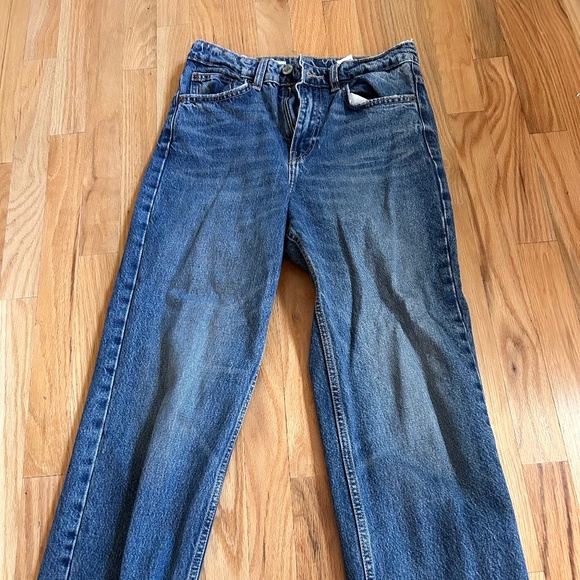 Zara Jeans - Picture 1 of 3